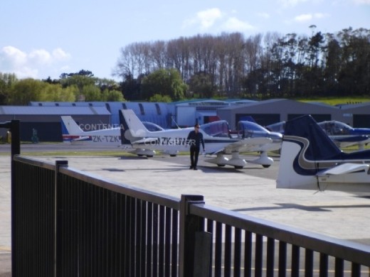 north shore aero club - getting a plane