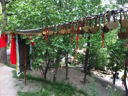  wishing locks at Meng Shen