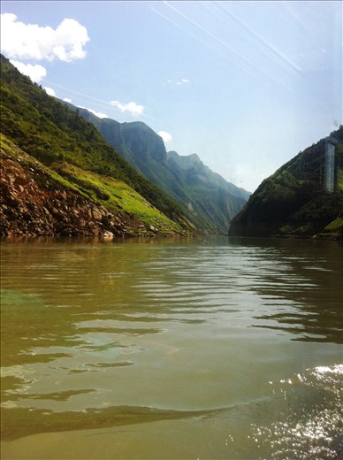 Three Gorges boat tour