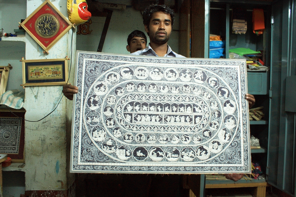 Displaying the complex art design inspired from Hindu Mythology. It took him 07 days to complete given the complexity of the design