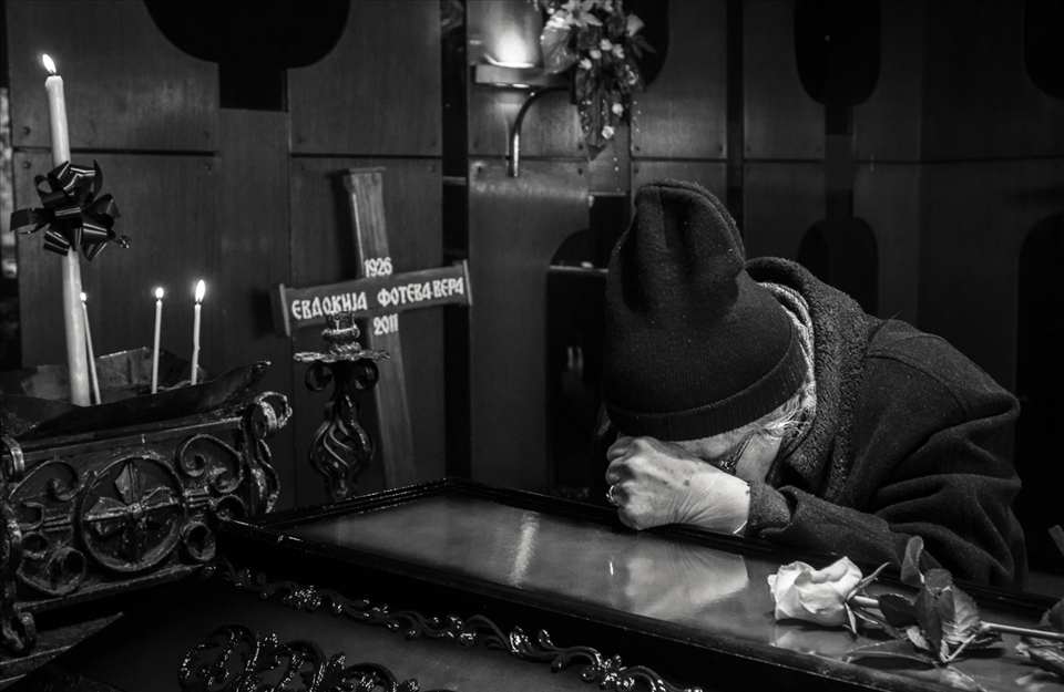 Vera Foteva is one of the greatest Macedonian partisans from the Second World War. Having lived through battles, imprisonments, beatings, deportation in Siberia, etc, she died at the age of 85. Her funeral was a traditional orthodox ceremony that attended many of her family members, friends and a few of the last remaining living partisans. Her best friend and fellow partisan from the old days sobbed at the coffin for over an hour.