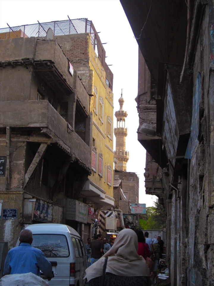 To the street, after a day of playing. The old clinic will turn into a playground once a month, this is the beginning of strengthening the children's bond with their heritage.