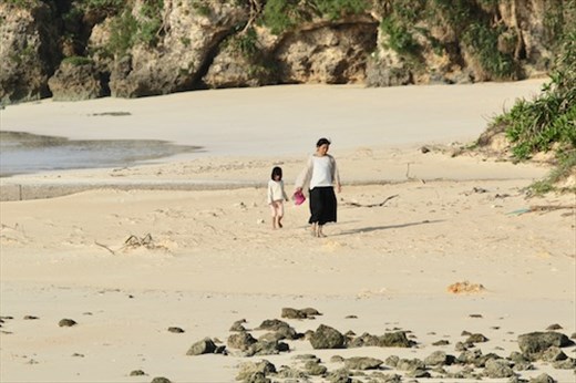 Sunday at the beach, Shimoji-jima
