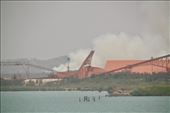 Bauxite plant and bushfire, Gladstone: by graynomadsusa, Views[426]