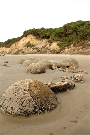 Moeraki Boulders