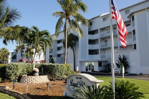 The Royal Pelican, Fort Myers Beach—home for a while