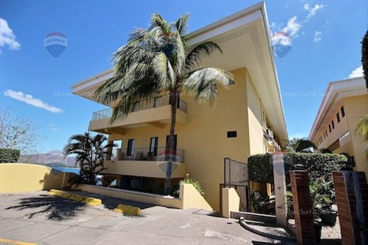 Sunset Heights, Playa Flamingo