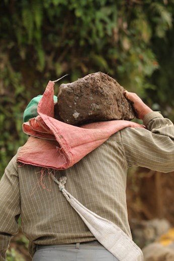Moving rocks using Egyptian technology, Benito Juarez