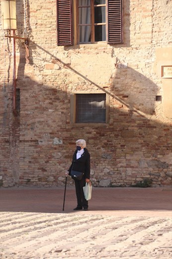 All alone in Piazza Sant' Agostino 