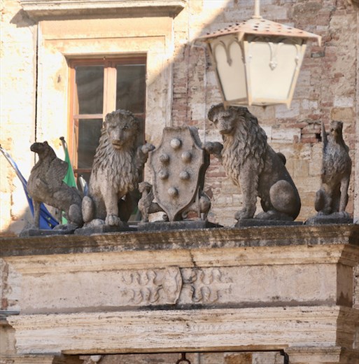 Florence Rules! Piazza Grande, Montepulciano