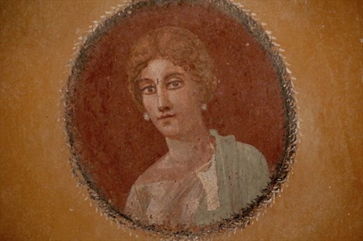Portrait on wall, Casa del Giordino