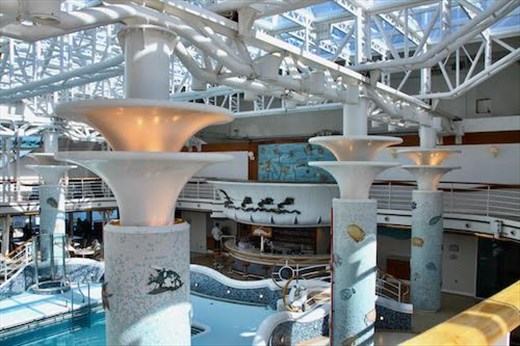 Luxury at sea, Grand Princess