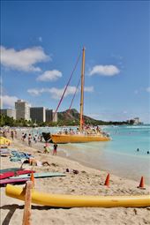 Diamond Head from Waikiki: by graynomadsusa, Views[245]