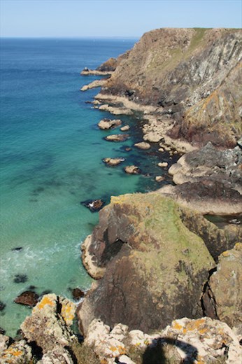 Along the Coast towards Lizard Point