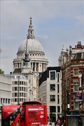 Iconic London, double-decker bus and St. Paul's Cathedral: by graynomadsusa, Views[278]