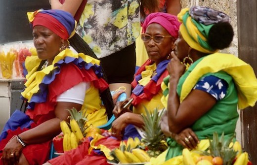 Cartagena women waiting for the cruise ship