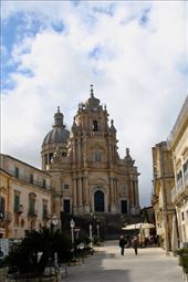 Piaza Duomo and Cathedral of Sân Giovanni, Ragusa Ibla: by graynomadsusa, Views[263]