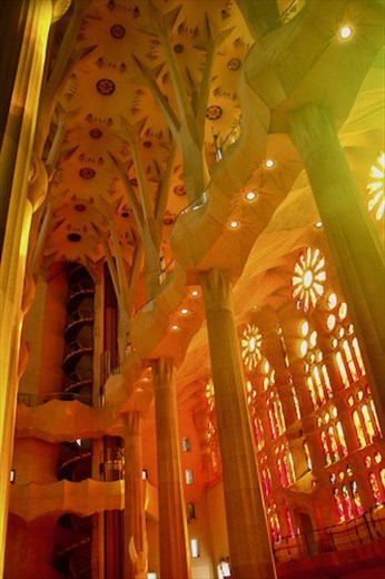 Colors on the columns, Sagrada Familia