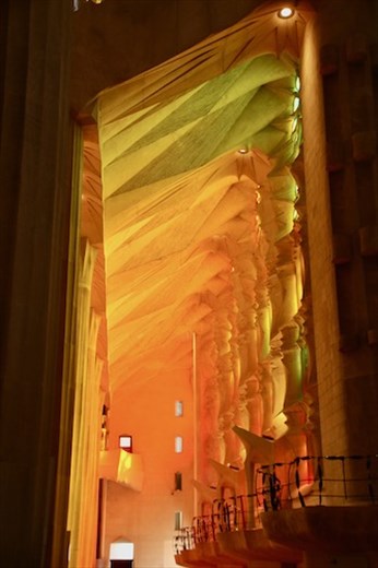Even the ceiling gets tinted, Sagrada Familia