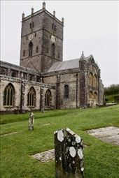 St. Davids Cathedral: by graynomadsusa, Views[600]