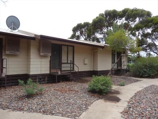 Lee Creek Resort, still open for business