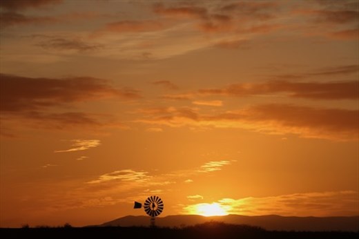 Sunrise on the Flinders Ranges