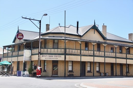 Pnnnaroo Hotel