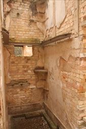 A 5X10 foot cell, Port Arthur WHS: by graynomadsusa, Views[283]