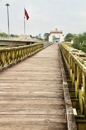 Looking north on Hien Luong Bridge separating the Two Vietnams