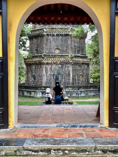 Locals at Thien Mu Pagoda