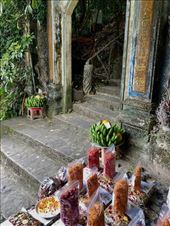 A little prayer can't hurt, Tam Dao stairway: by graynomadsusa, Views[272]