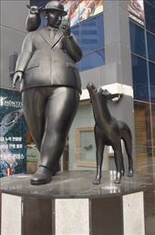 Haeundae is full of sculptures: by graynomadsusa, Views[255]