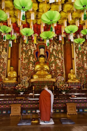 Devotion to Lord Buddha, Haeinsa Temple