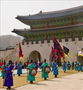 Changing of the Guard, Gyeongbobgung Palace: by graynomadsusa, Views[157]