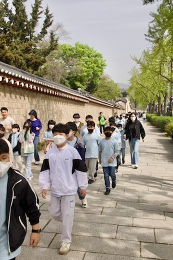 School trip to Gyeongbobgung Palace