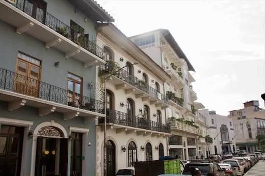 Classic Casco Antiguo