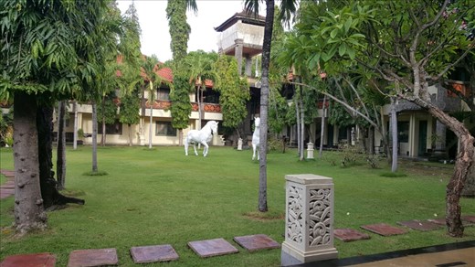 Bali Bungalo
Kuta Beach
2 minutes walking distance to Beachwalk Mall and Kuta Beach