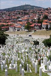 Juxtaposition of the living and the fallen at Alija Izetbegovic cemetary: by gub, Views[284]