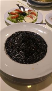 Black cuttlefish risotto, yum!!!: by guild_family_of_3, Views[611]