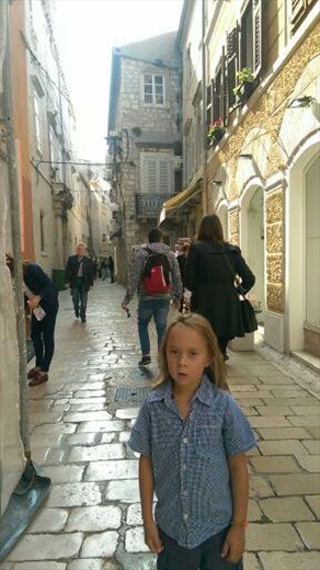 I loved the feel of the streets and alleyways in old town. 