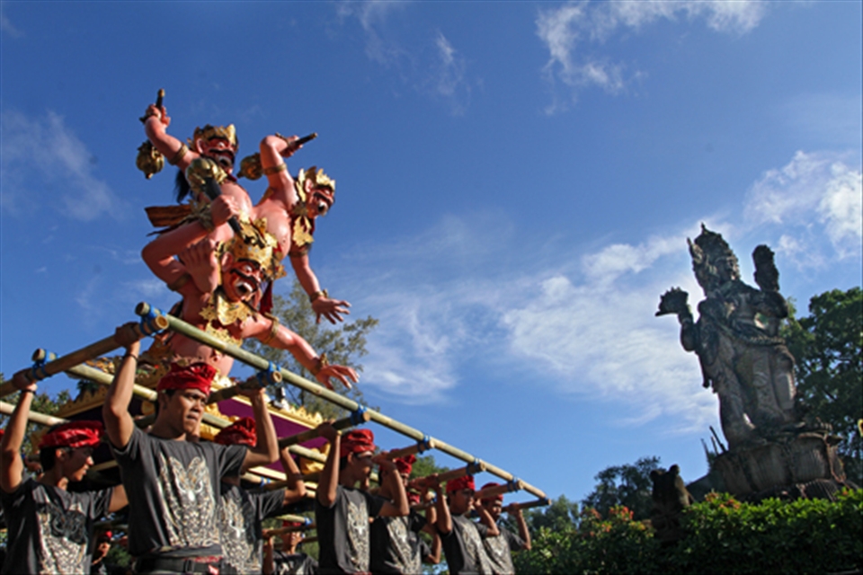 Ogoh Ogoh is anually event @ Bali