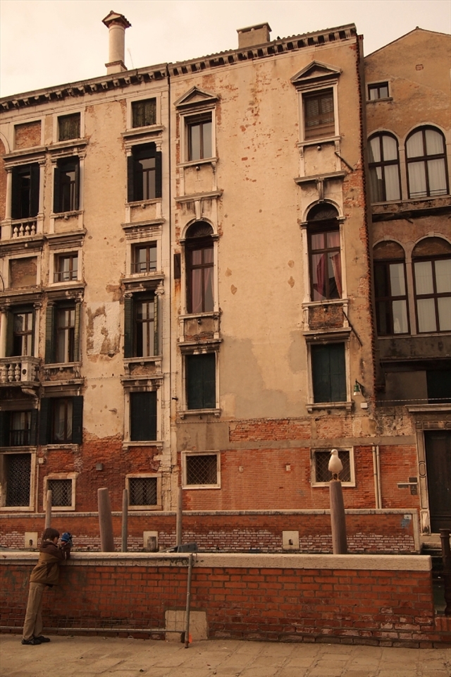 4) it stirs the soul to think and act and create

notes: all in camera--no crops or photoshop to any pix