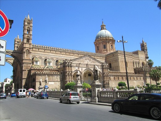 Catedral de Palermo, con boda y todo (en martes)