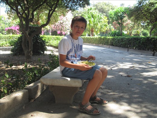 Comida en el parque margherita de Trapani