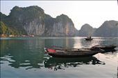 A family on their way to tend to an oyster farm in the early morning: by hanaht, Views[248]