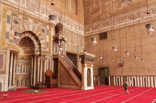 Since childhood I loved photography because I appreciate the aesthetics in life and I feel I have Artistic Creativity. I look forward to work on the frontiers of knowledge not only to generate an out of box ideas on photography but to synthesize all of us though diversity.