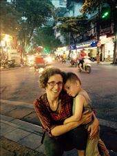 Hanoi streets by night, when you cross, go slowly so that scooters can go around you.: by hannap, Views[223]