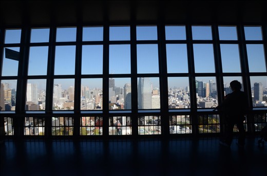 fragment your imagination through grids and a world beholds you ! 