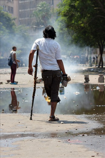 Clashes near the U.S. embassy