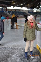 Meena, the girl from Australia I went Ice scating with: by hayleyrochelle, Views[434]